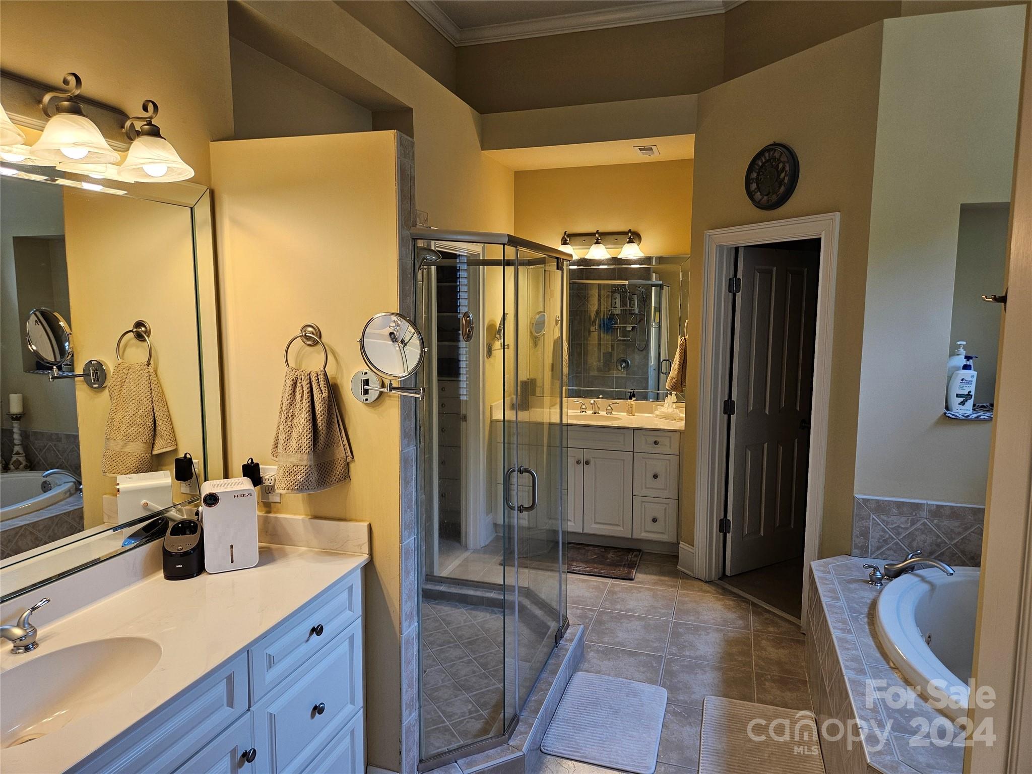 Meadow Lakes - Residential