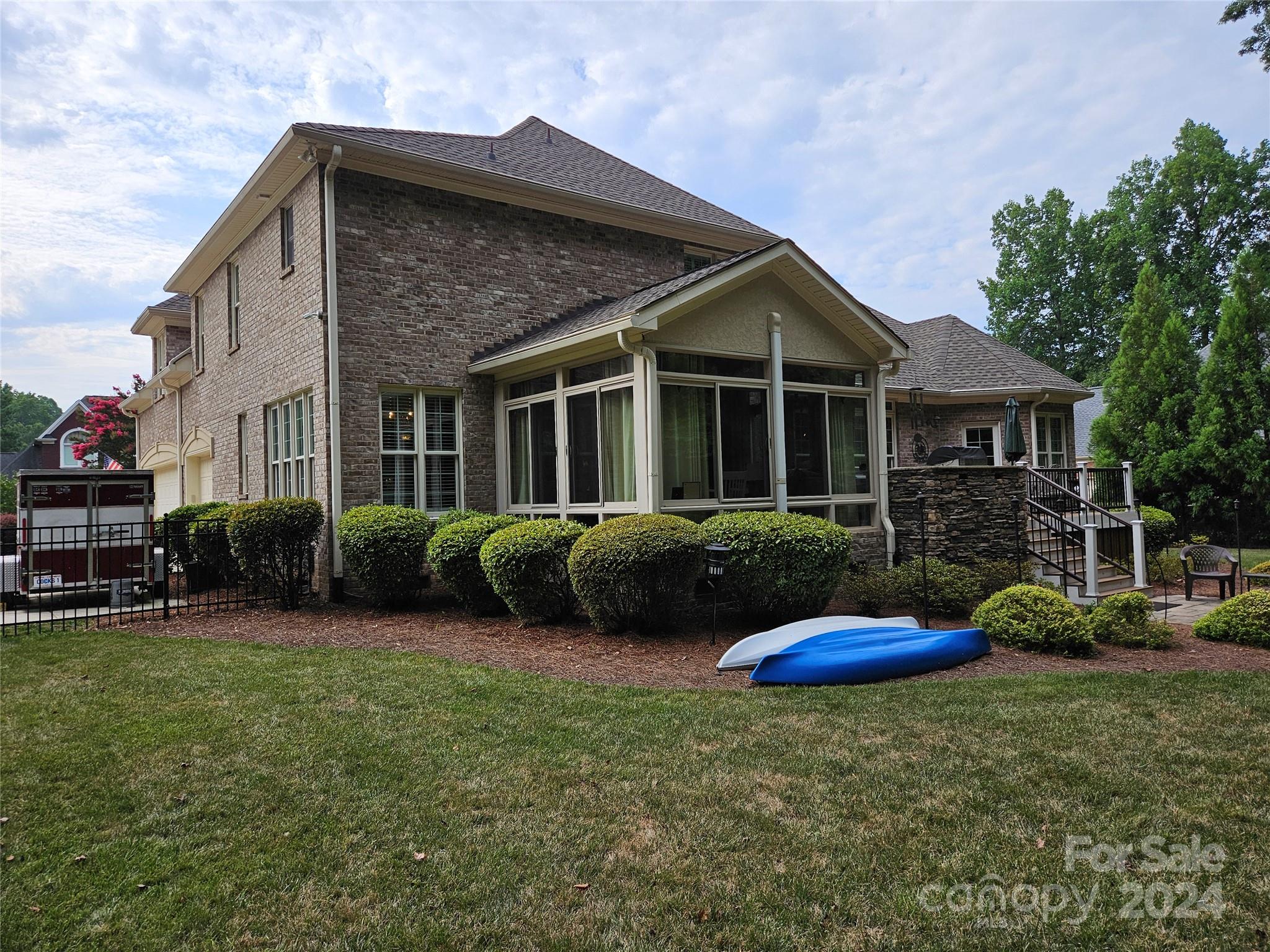 Meadow Lakes - Residential