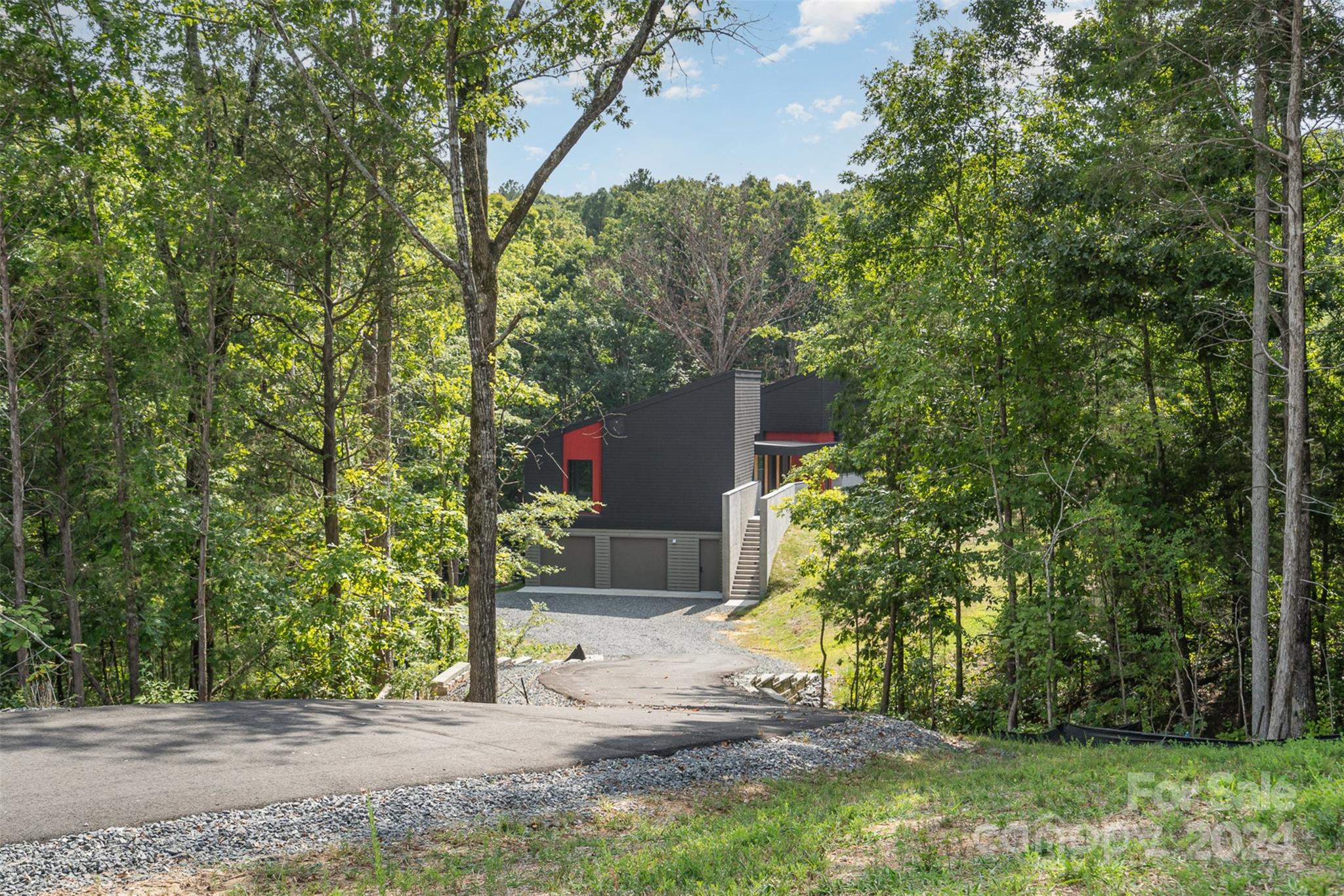 386 Squirrel Lane