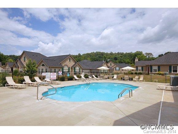 Hamburg Crossing - Residential