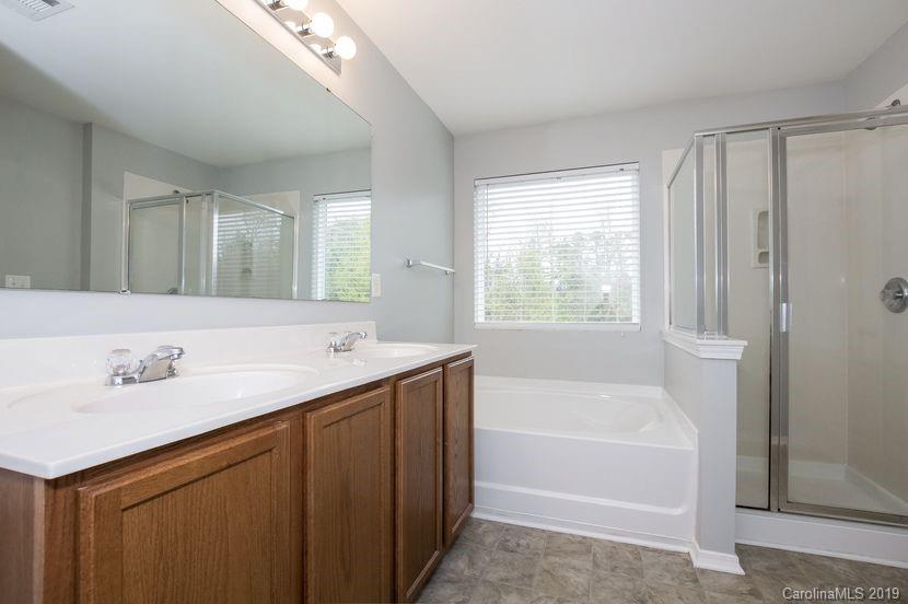 Hamilton Lakes - Residential Lease