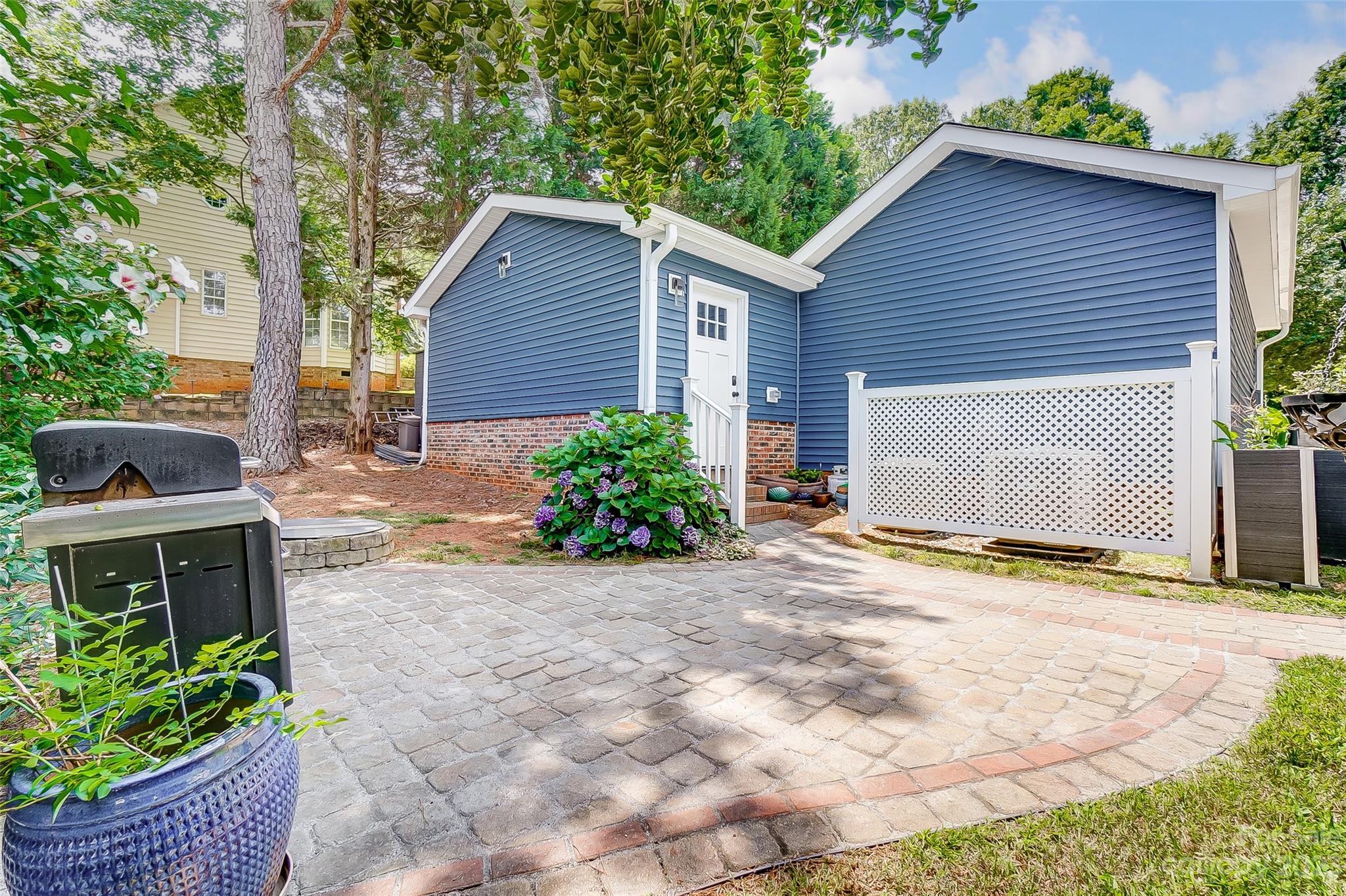 Windward Cove - Residential