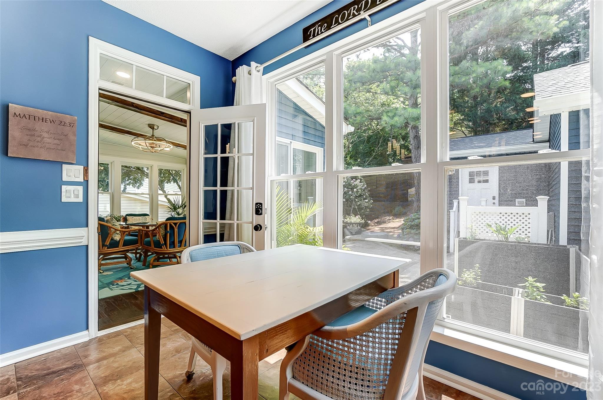 Windward Cove - Residential