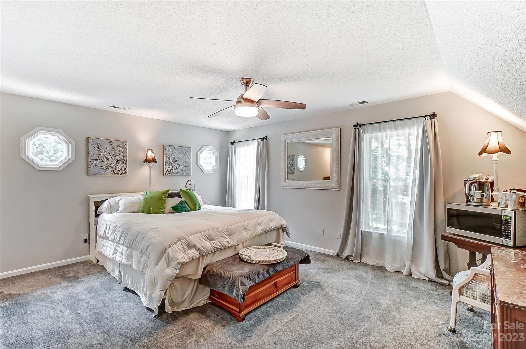 Windward Cove - Residential