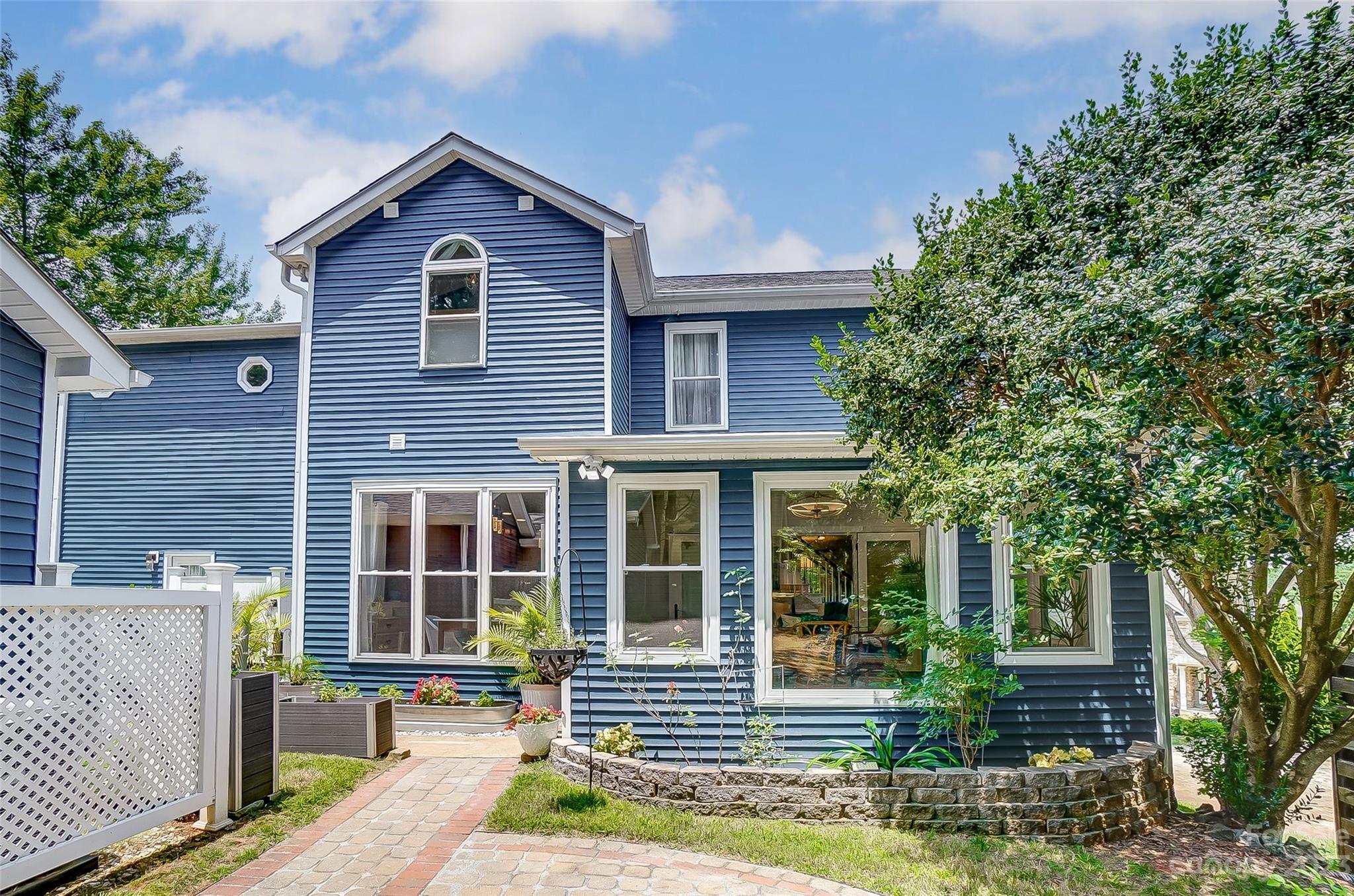 Windward Cove - Residential