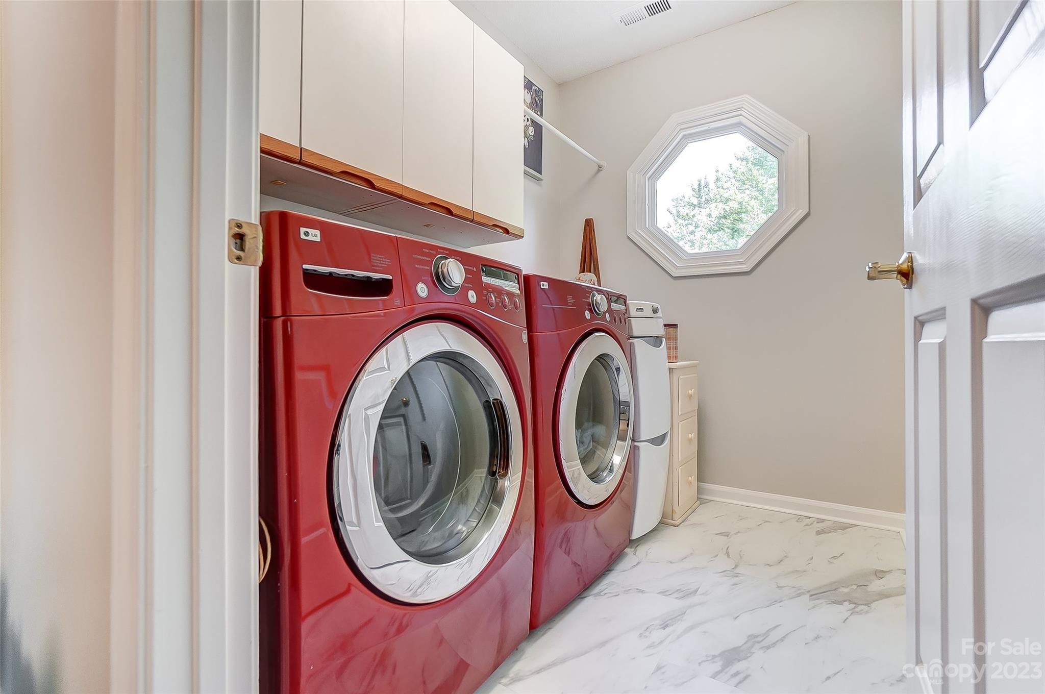 Windward Cove - Residential