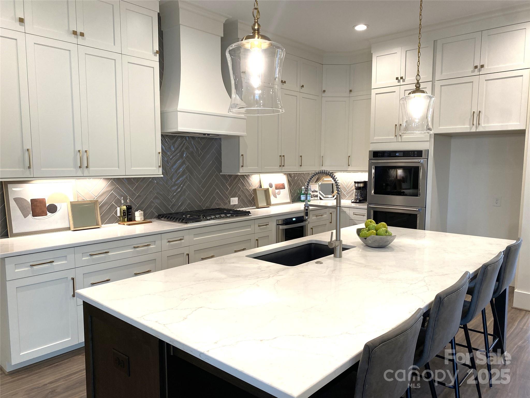 Davidson Woods - Residential