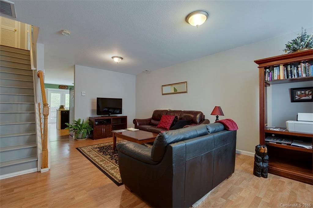 Creekside - Residential