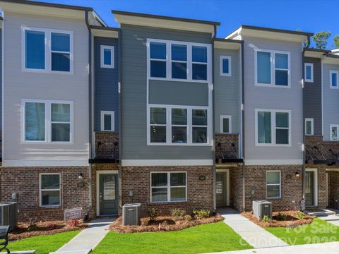 1515 Lithium Lane Charlotte NC 28211