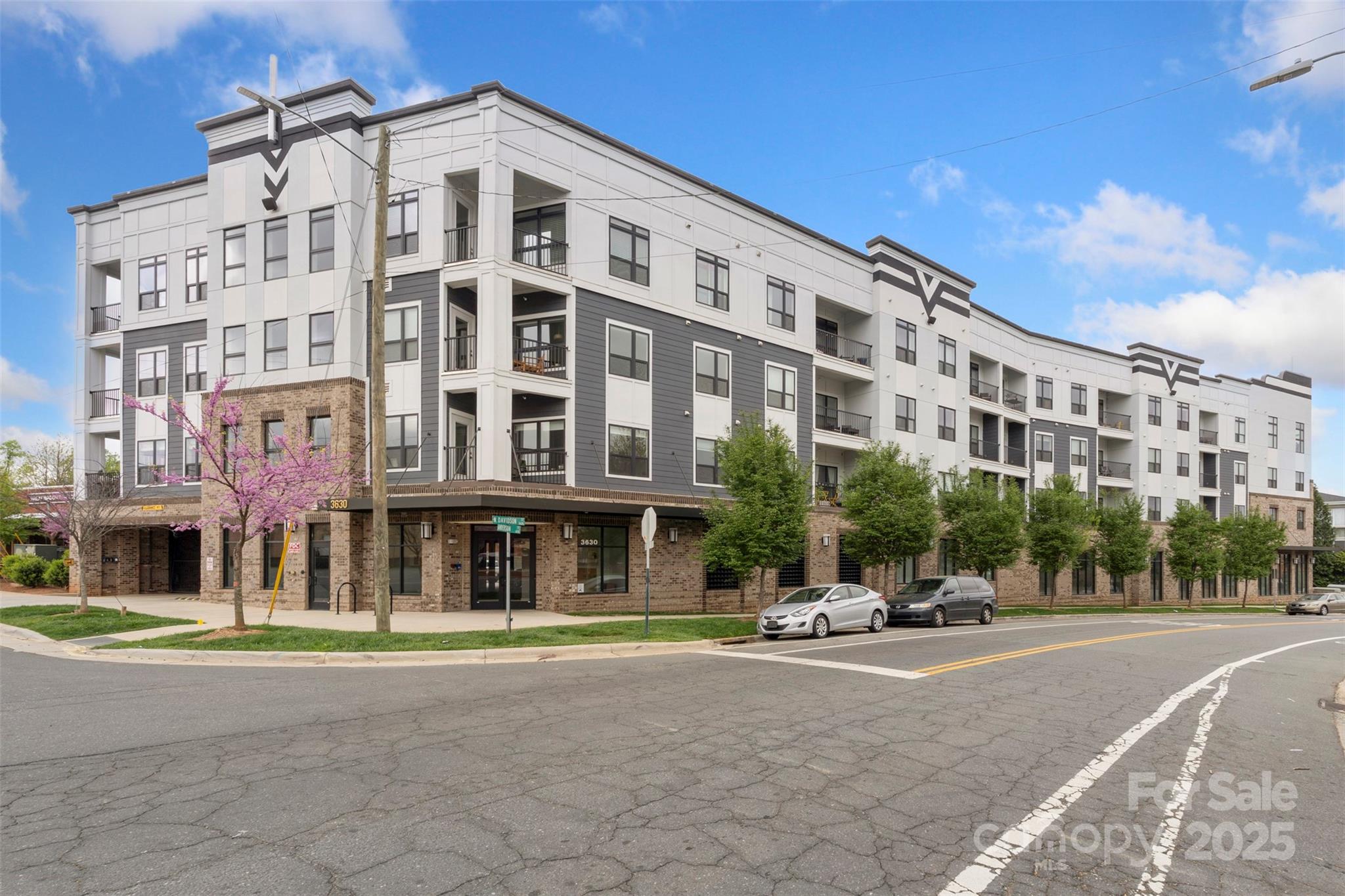 The Arts District - Residential