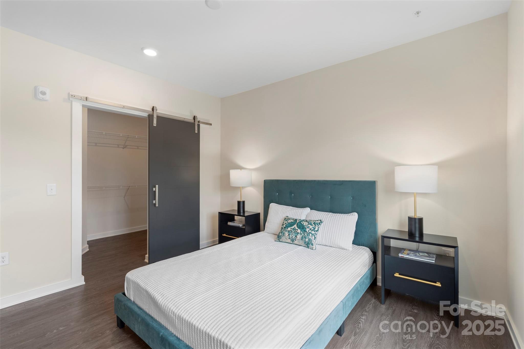 The Arts District - Residential