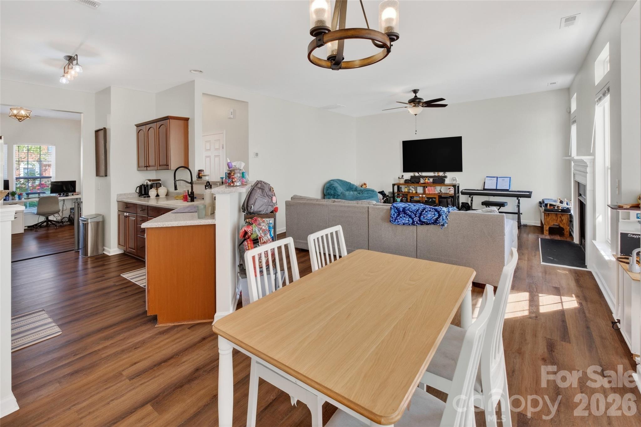Fairway Townes - Residential