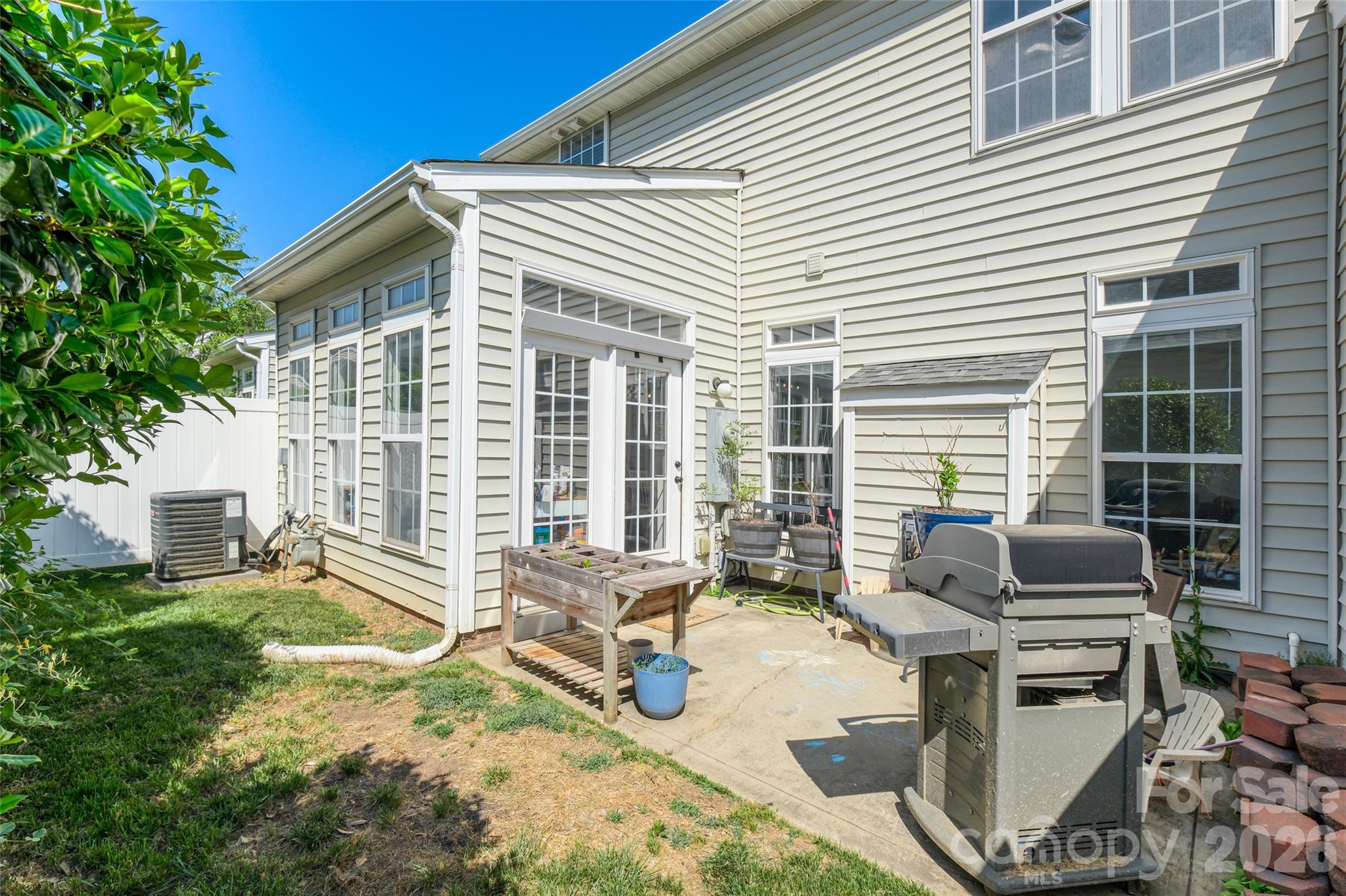 Fairway Townes - Residential