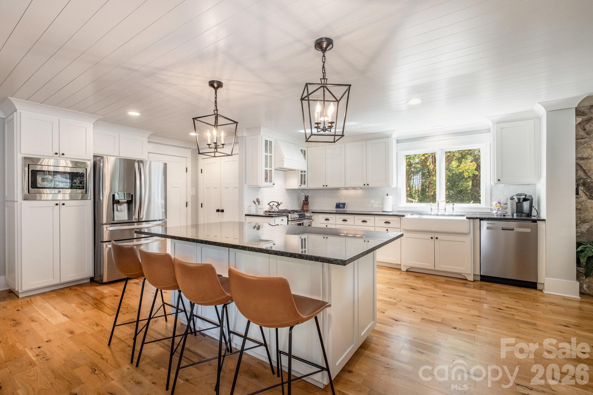 Idlewood Harbor - Residential