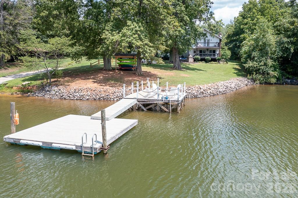 Idlewood Harbor - Residential