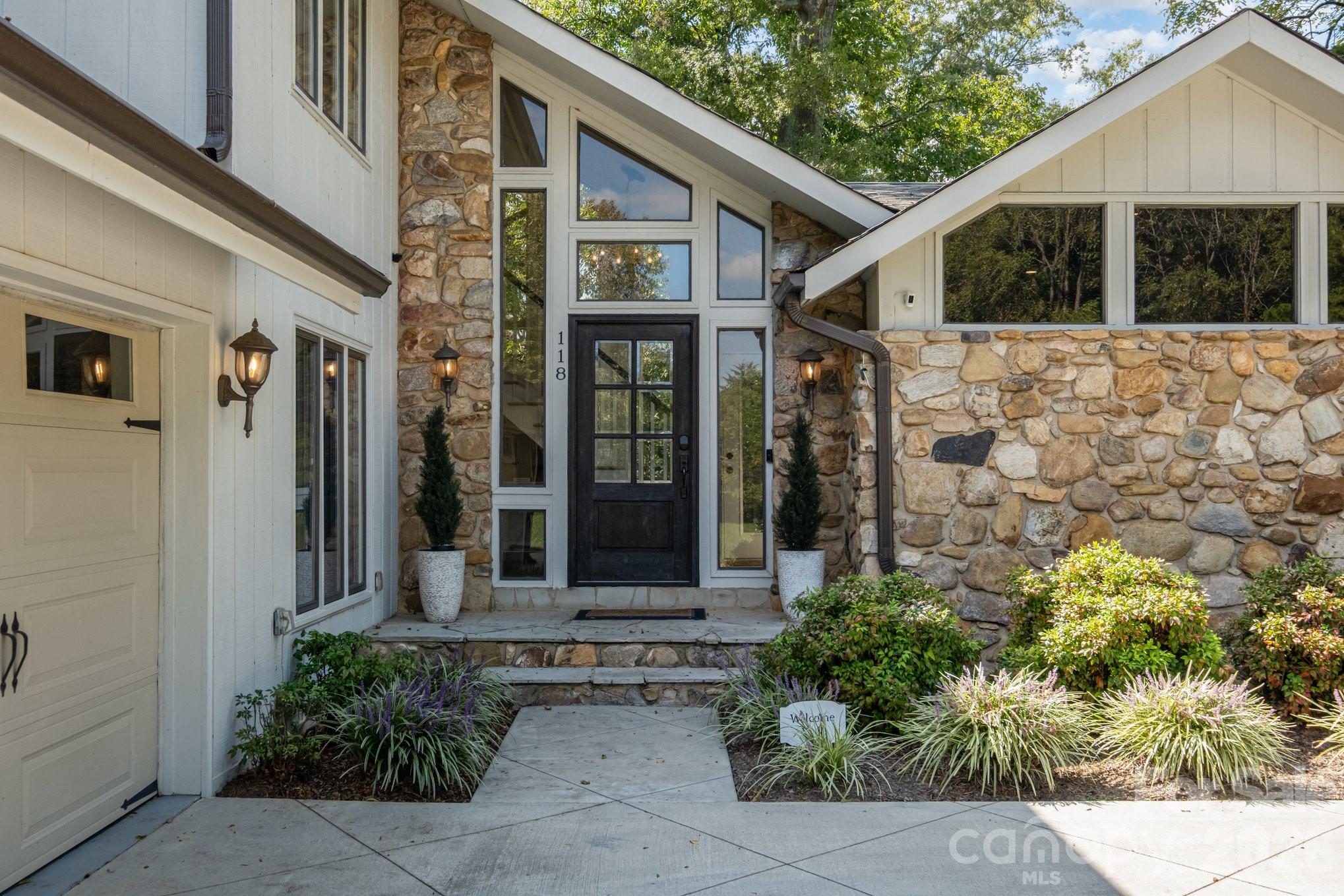 Idlewood Harbor - Residential