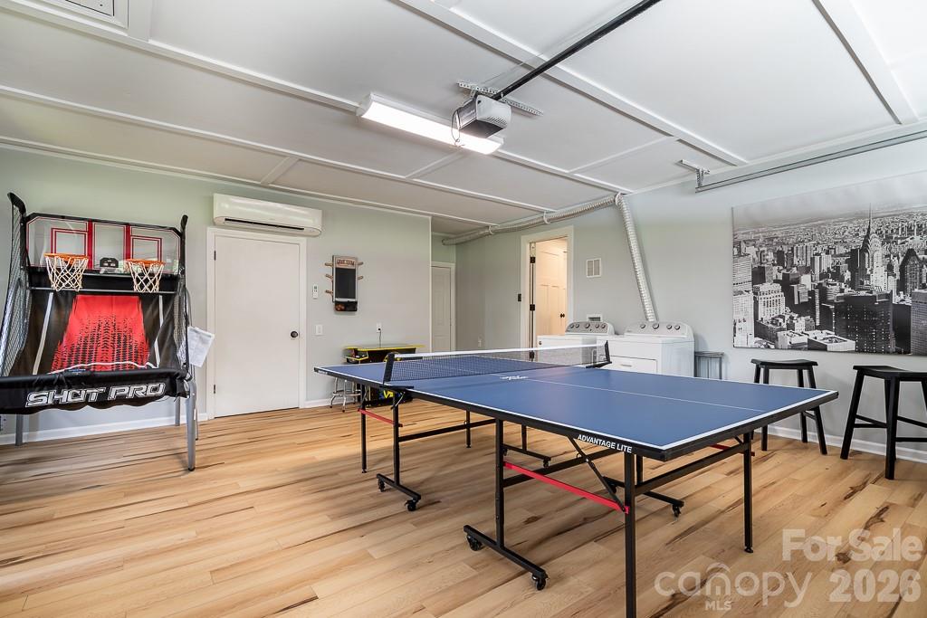 Idlewood Harbor - Residential