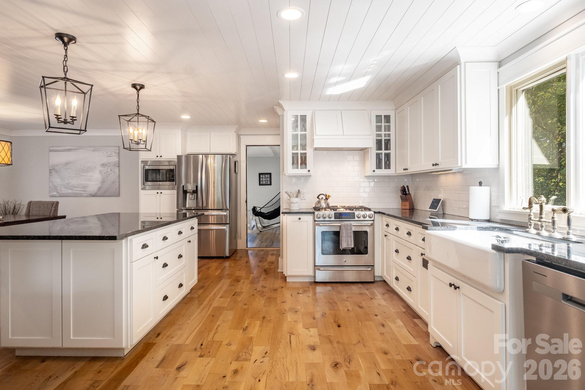 Idlewood Harbor - Residential