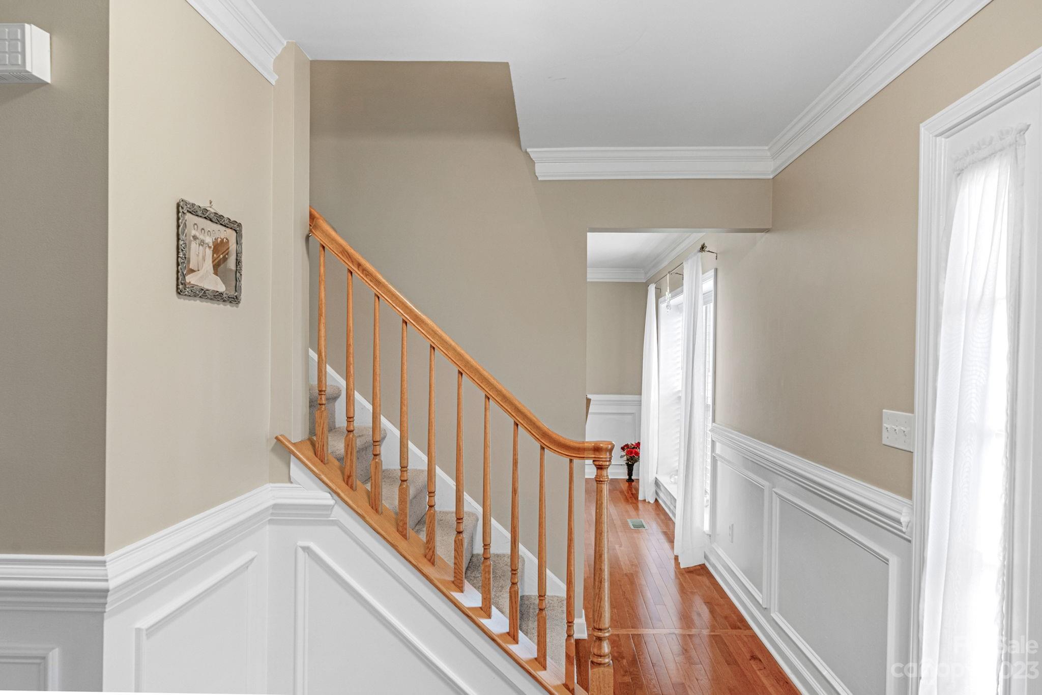 Woodside Falls - Residential