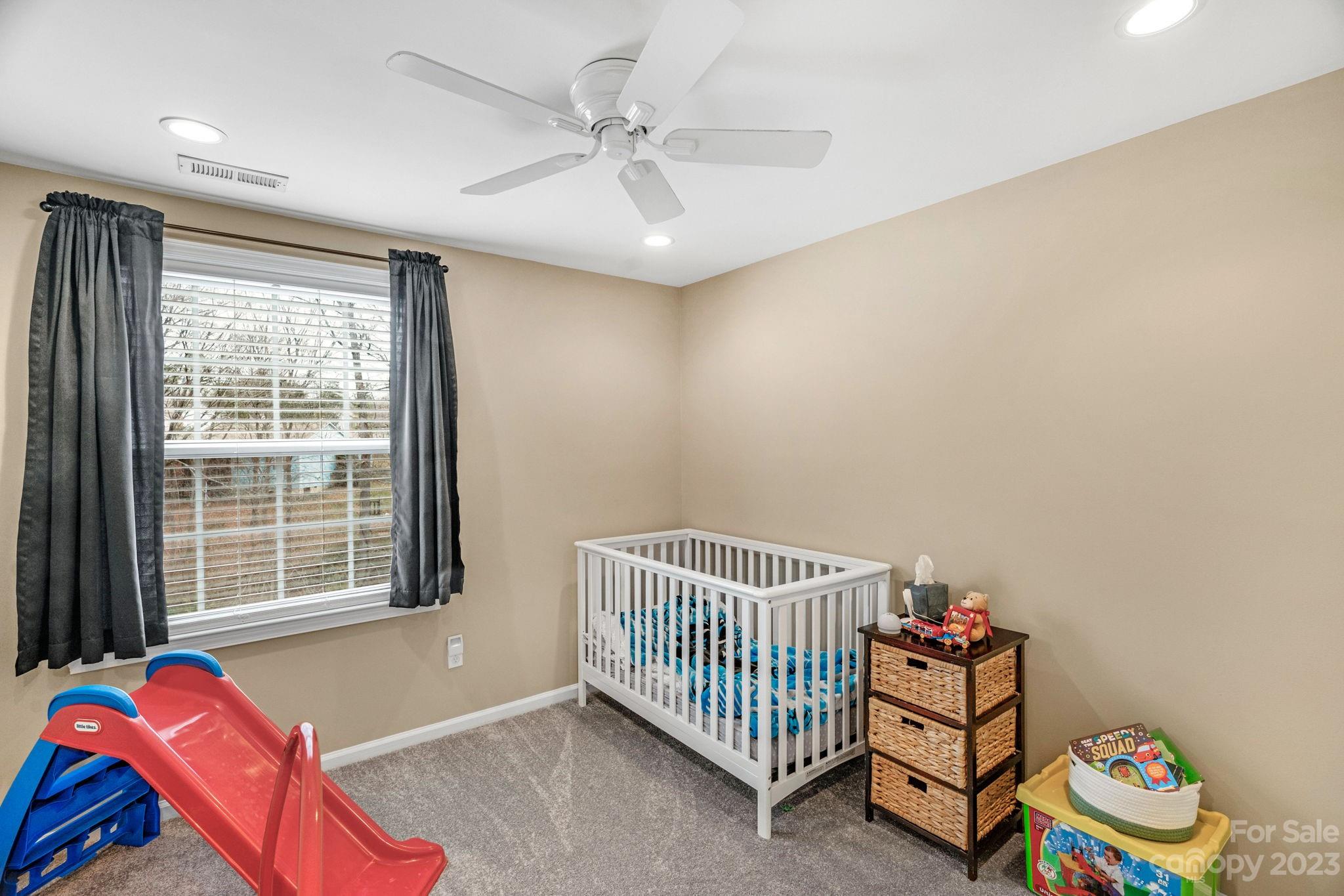 Woodside Falls - Residential