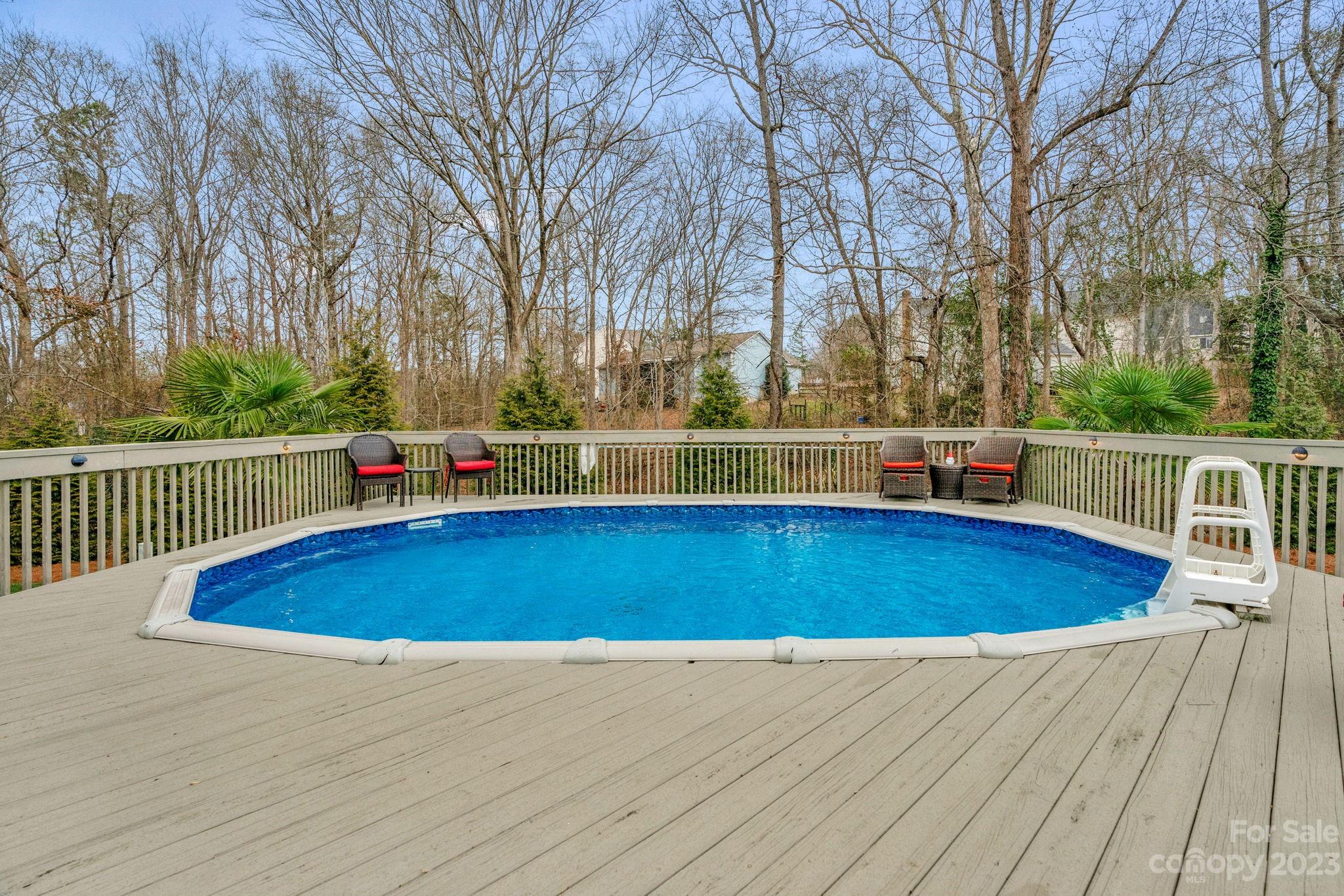 Woodside Falls - Residential