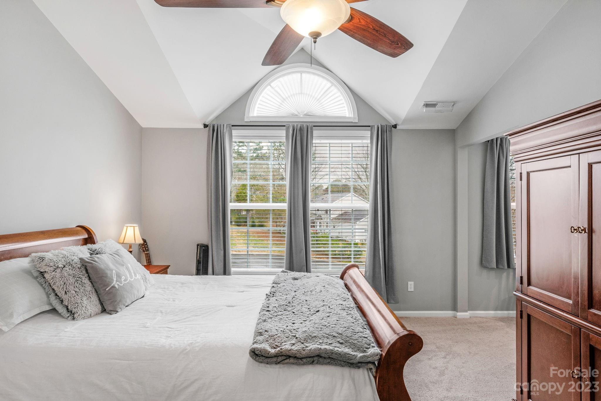 Woodside Falls - Residential