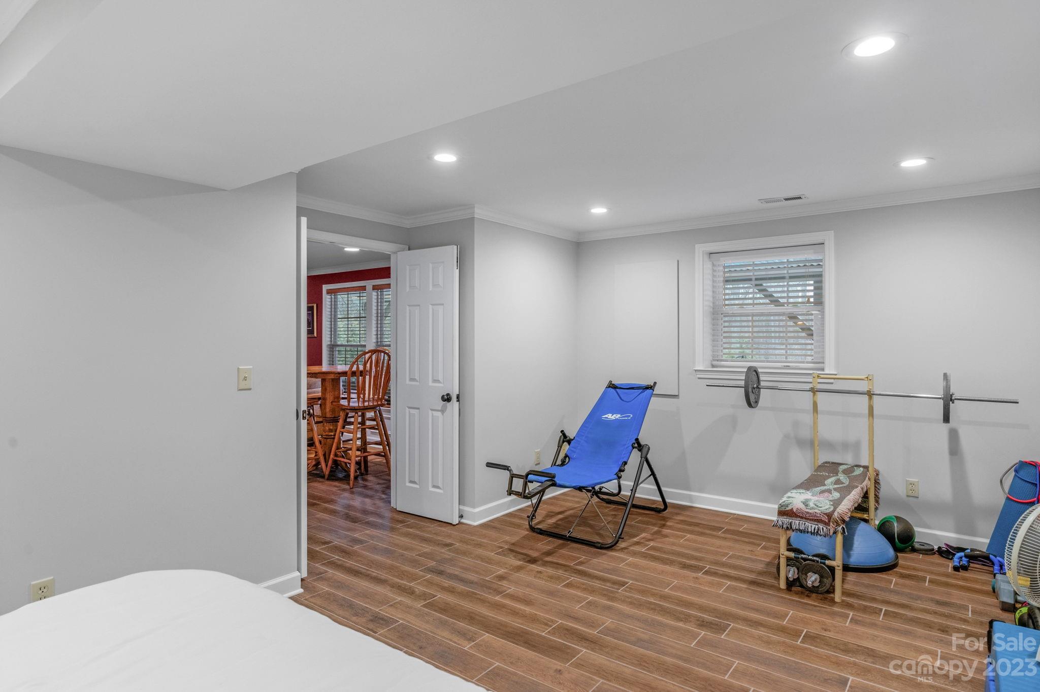 Woodside Falls - Residential