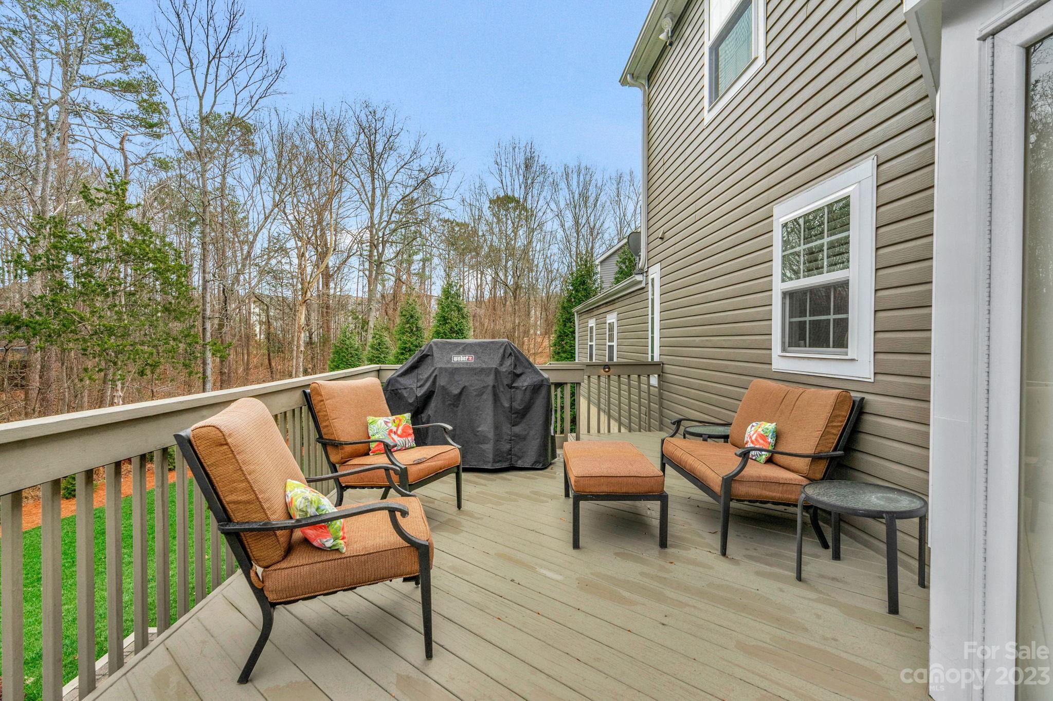 Woodside Falls - Residential