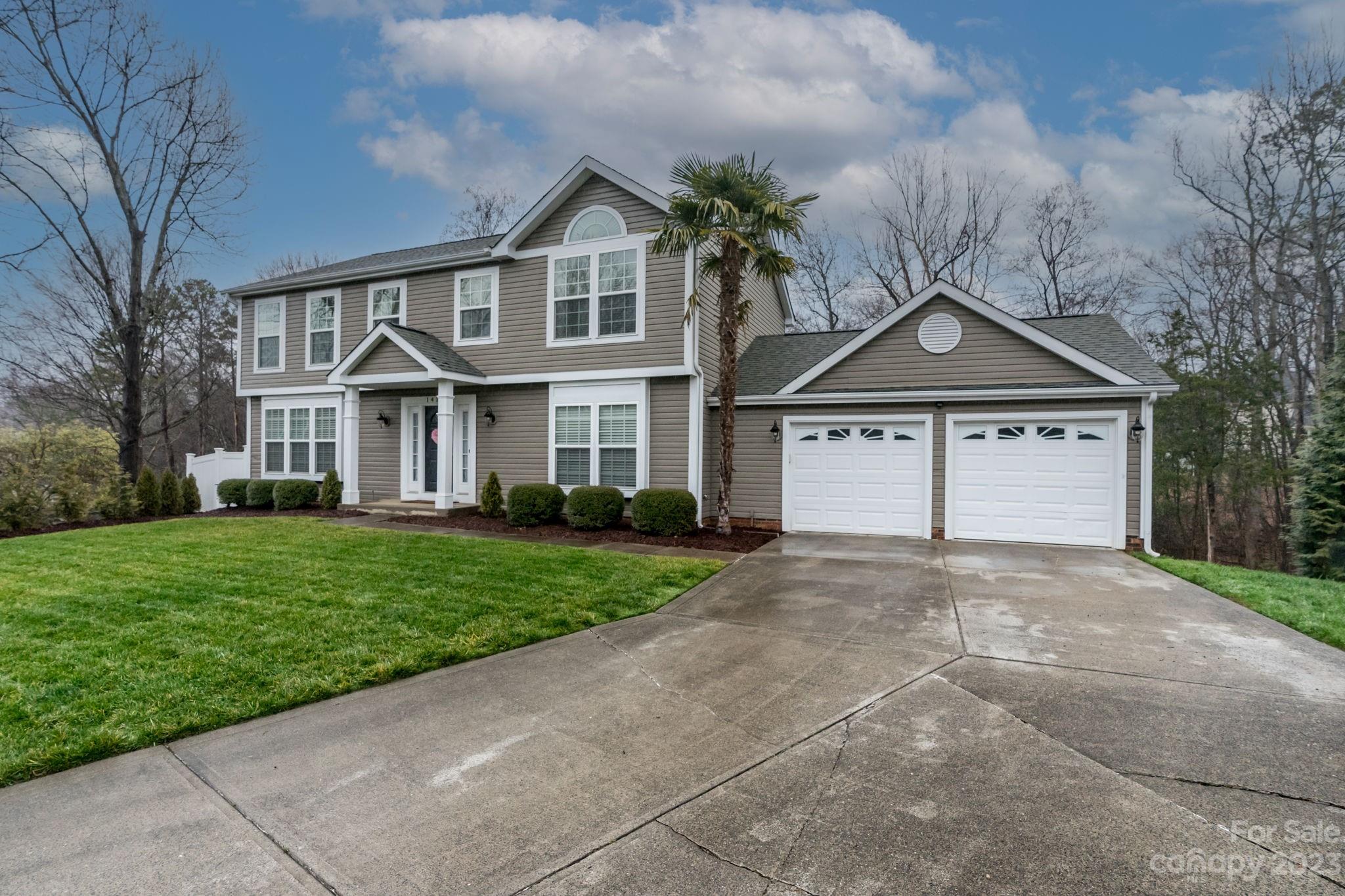 Woodside Falls - Residential