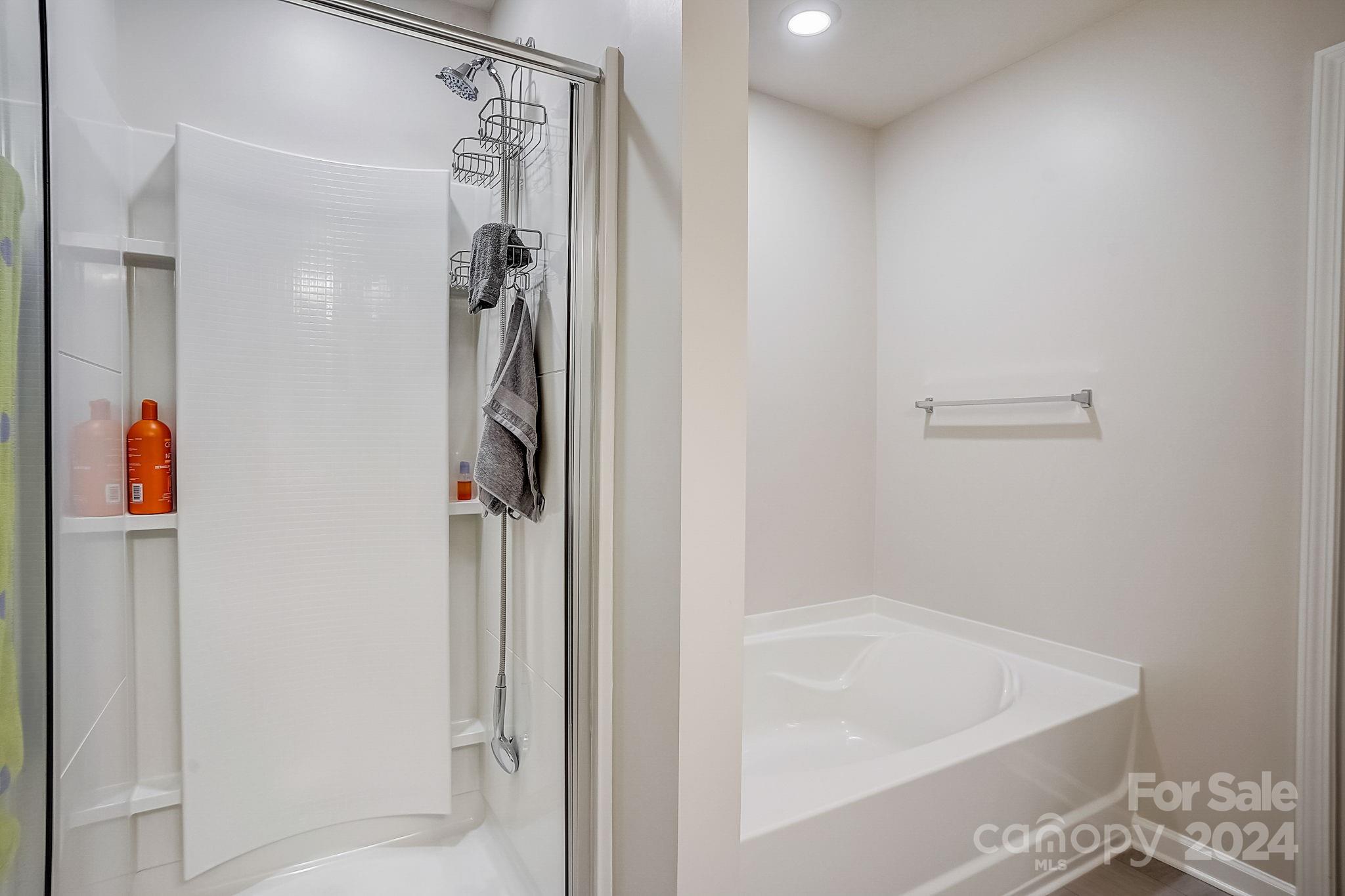 Roberta Ridge - Residential