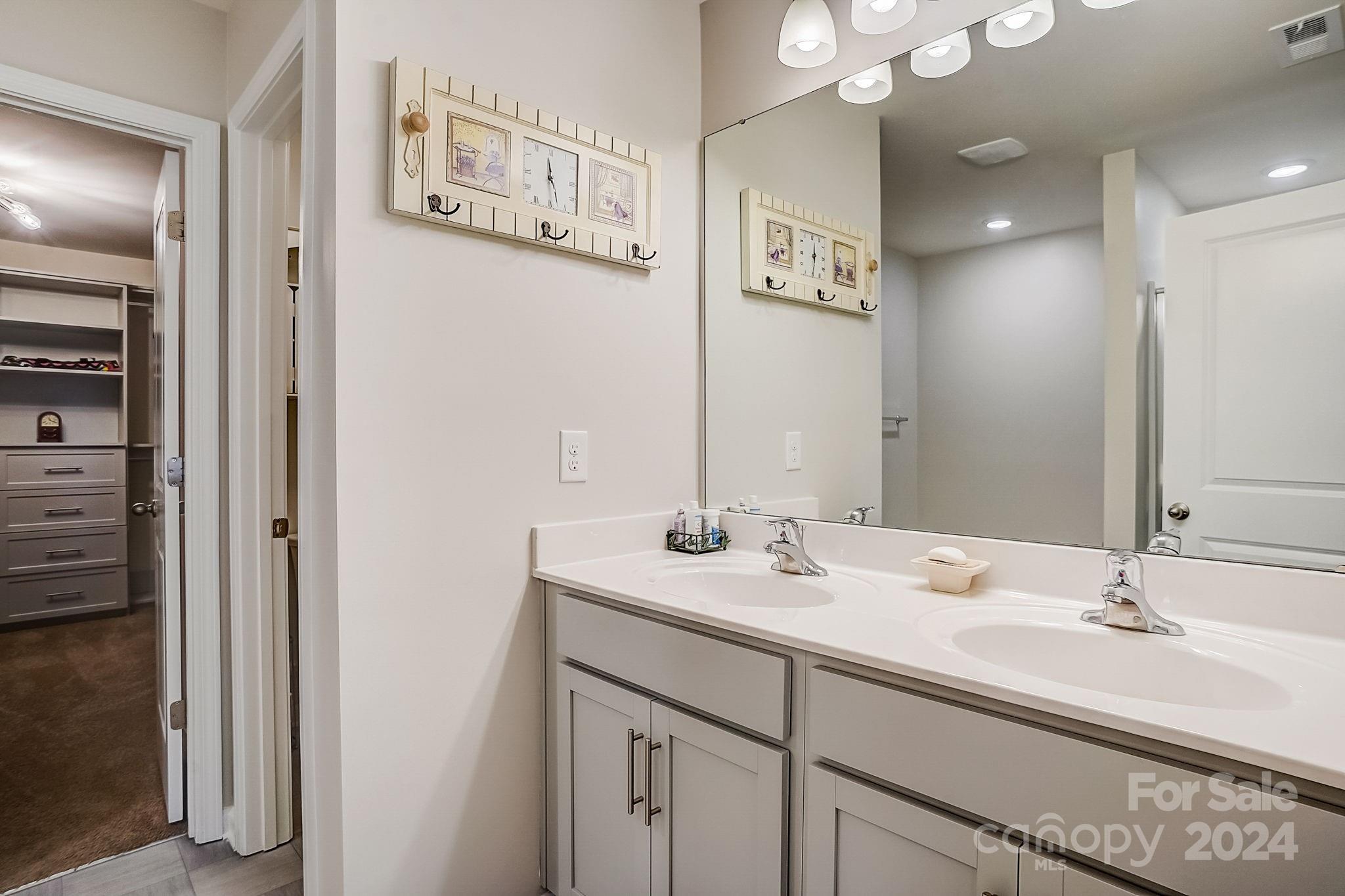 Roberta Ridge - Residential