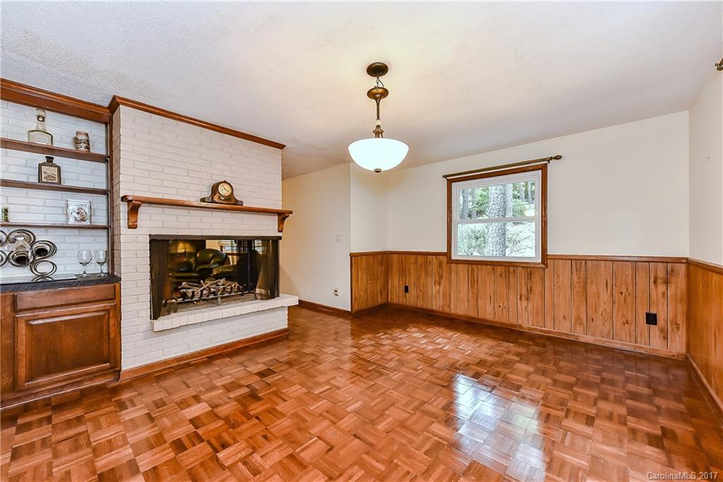 Tega Cay - Residential