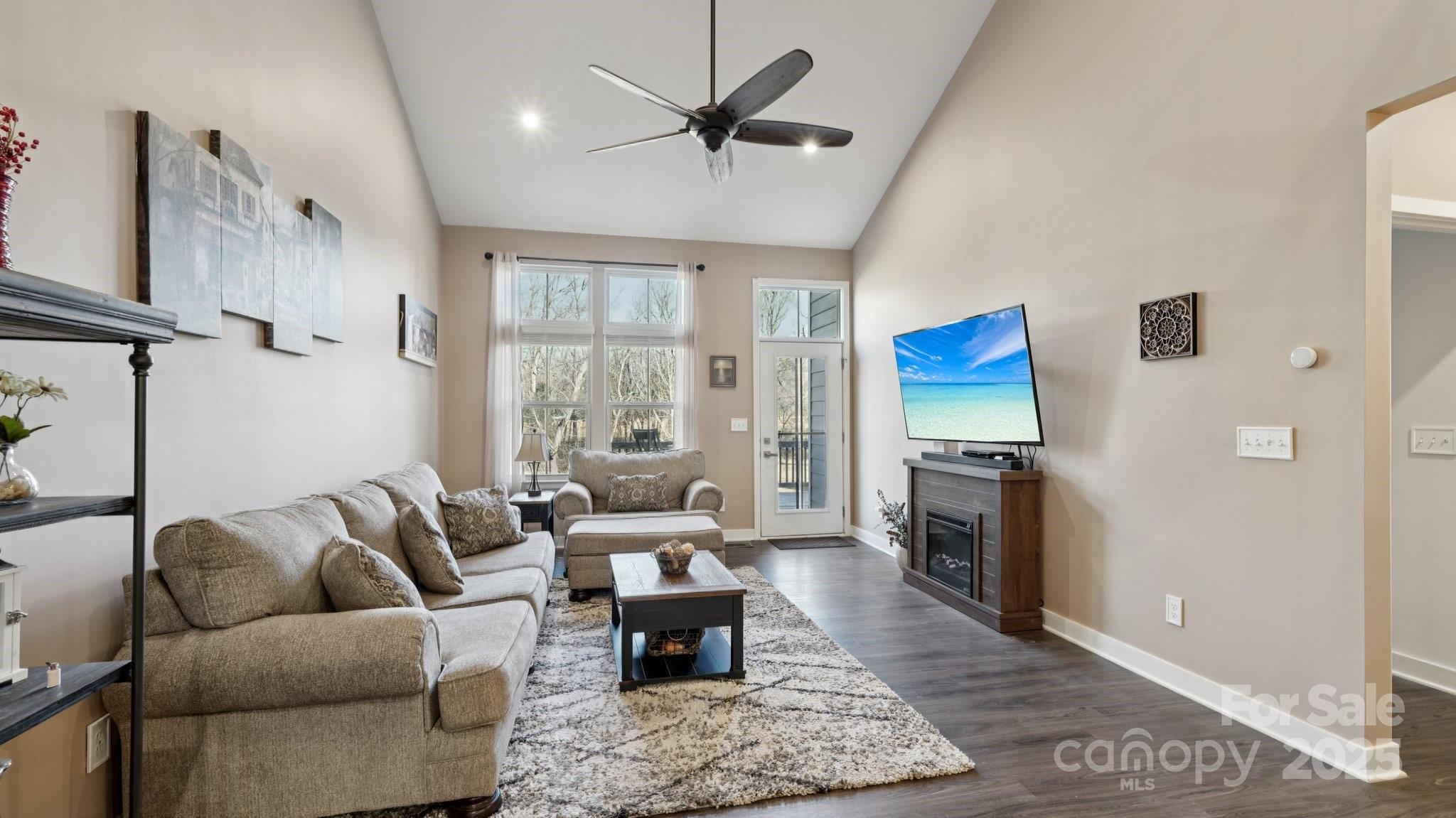 146 Unit C Beacon Drive C