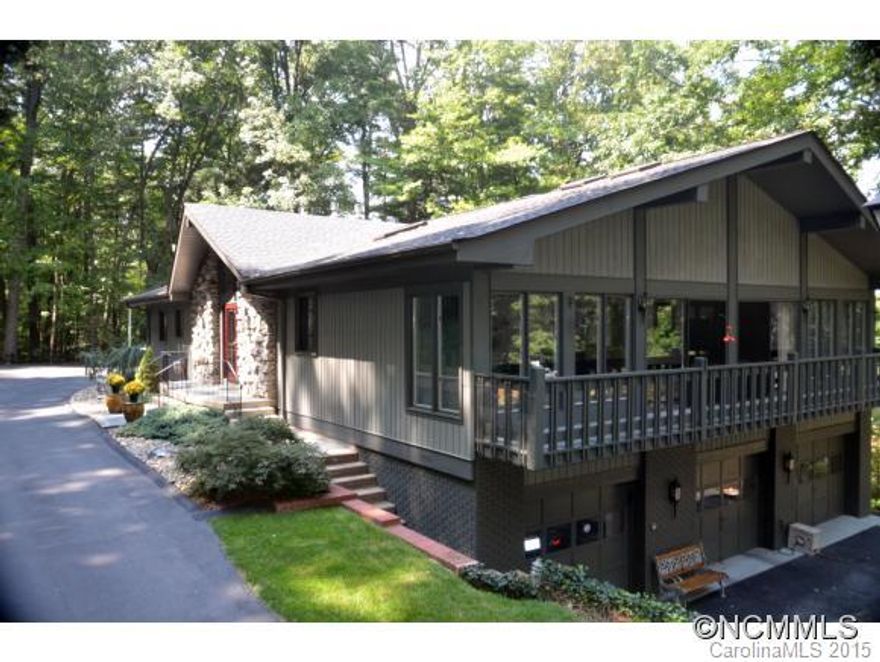 Impressive, brilliantly updated home with strict attention to detail.Features an Integrated Electronics Improvement (Pass & Seymore-on Q-LeGrande system.Incl.4 source whole house audio, and 3 video sources w/8 cable locations. (Complete list is Attached). New wiring, new plumbing. 2 oversized garages + a utility garage for equipment. 2 screen porches. Beautiful Sun Porch/office/media rm. & Breakfast area.2 Fireplaces.Location, Location, Location.