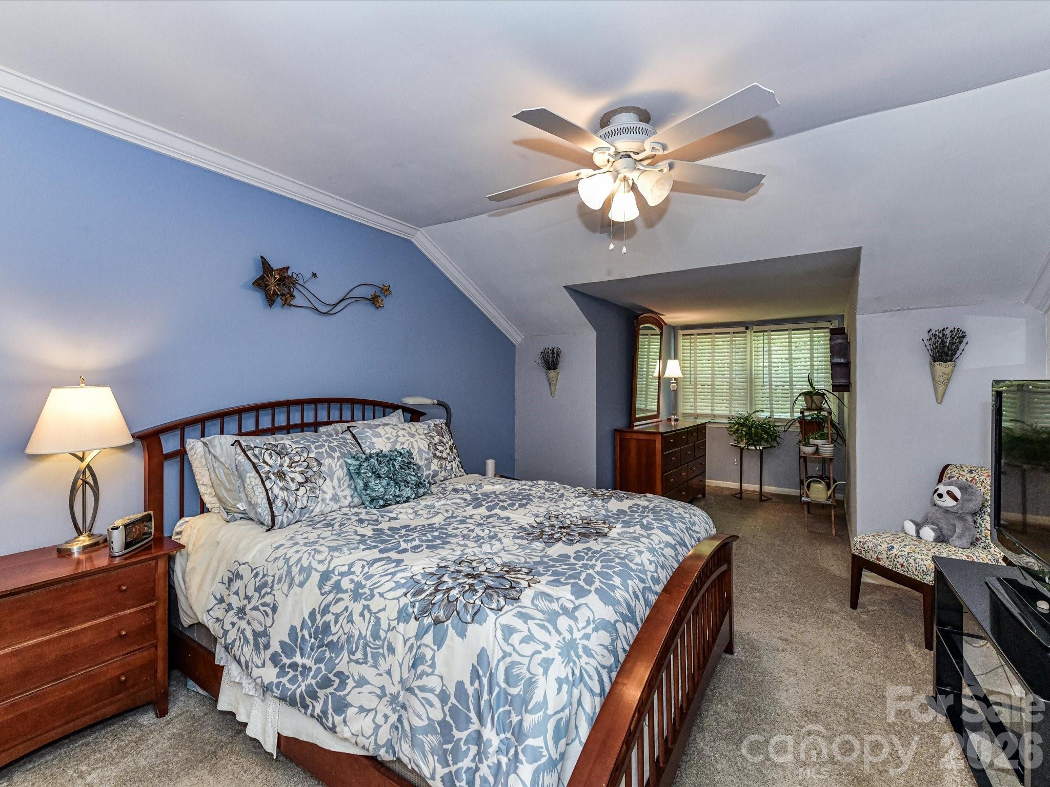 Renaissance on Carmel II - Residential