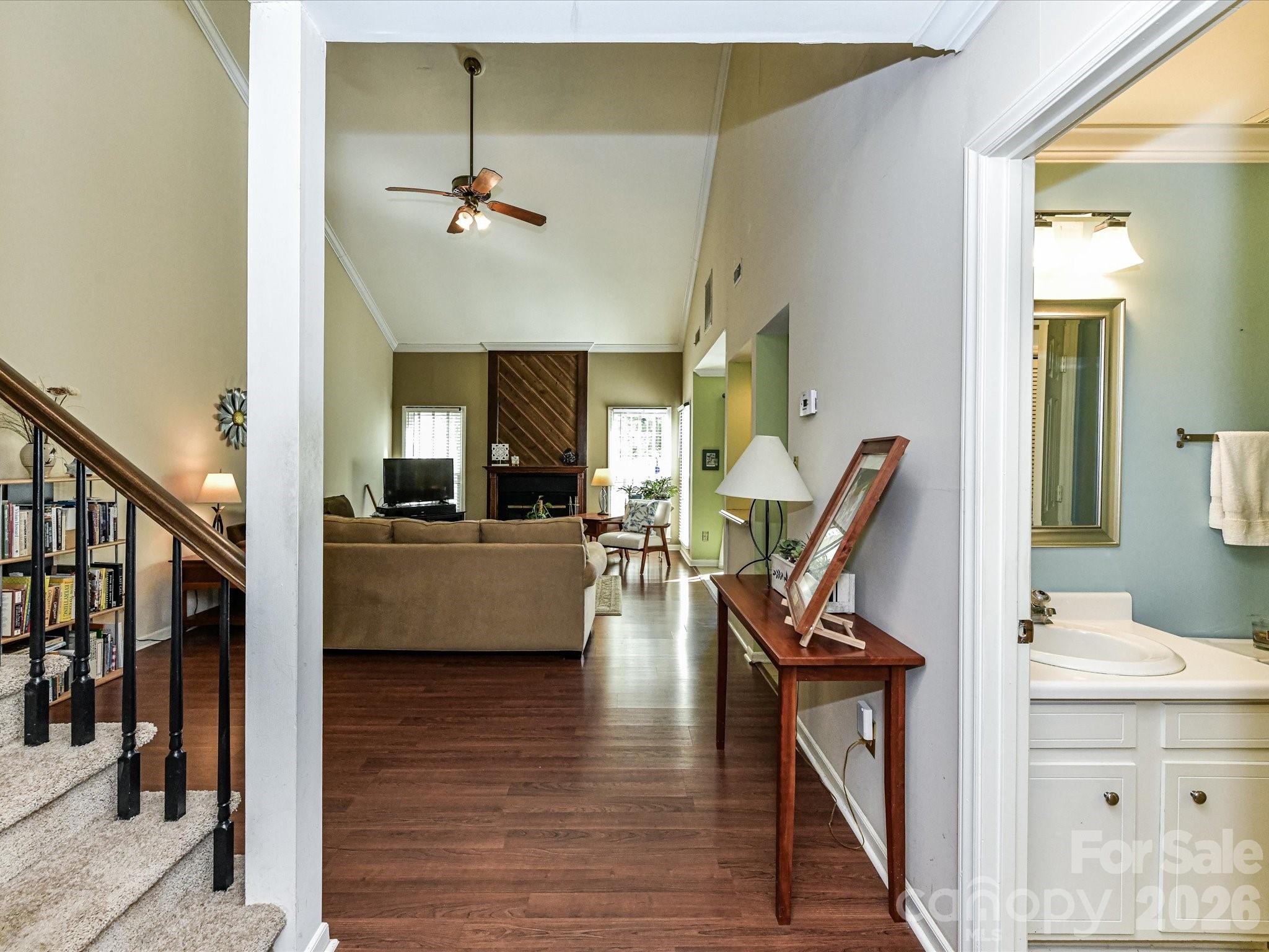 Renaissance on Carmel II - Residential