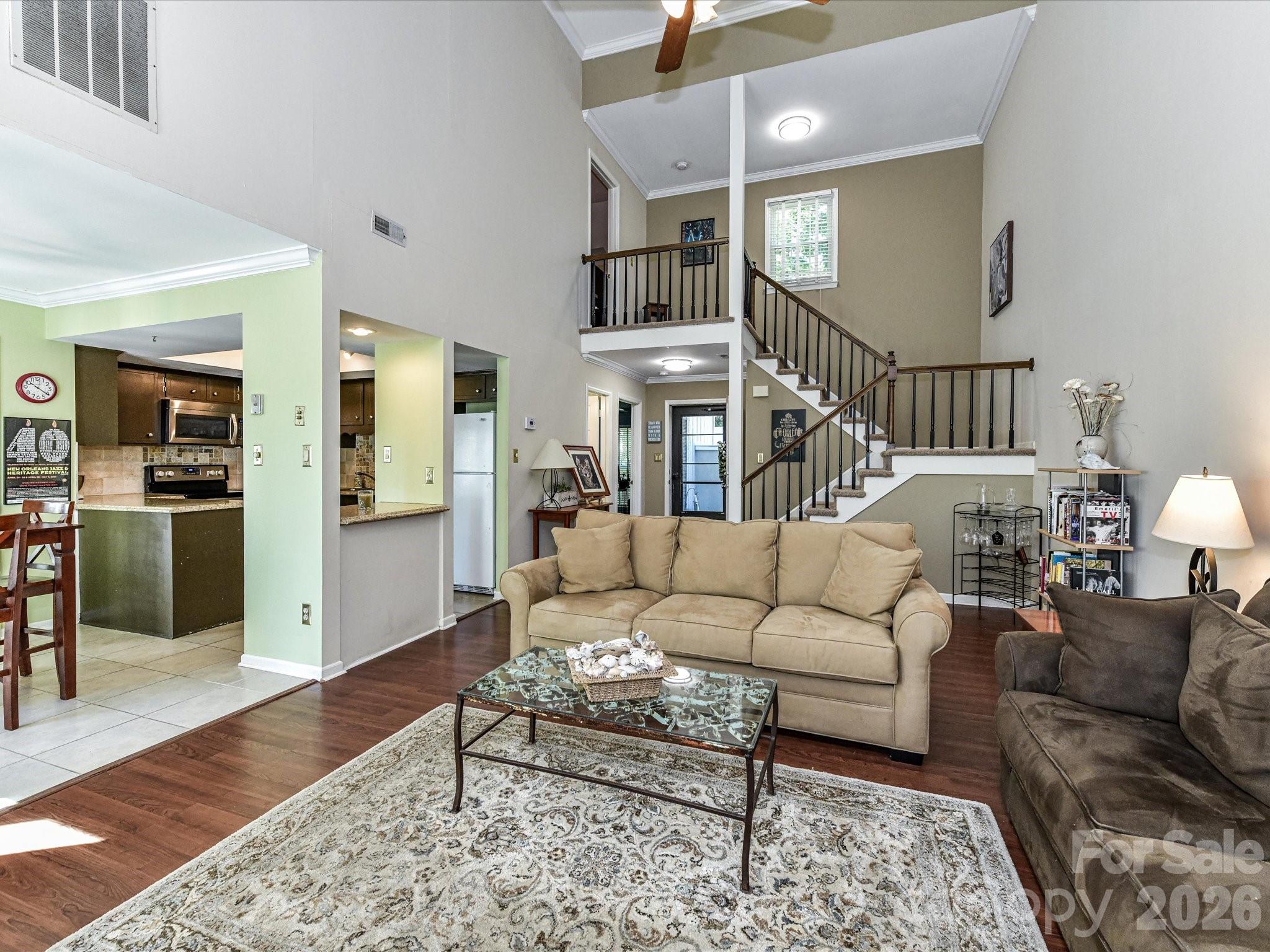 Renaissance on Carmel II - Residential