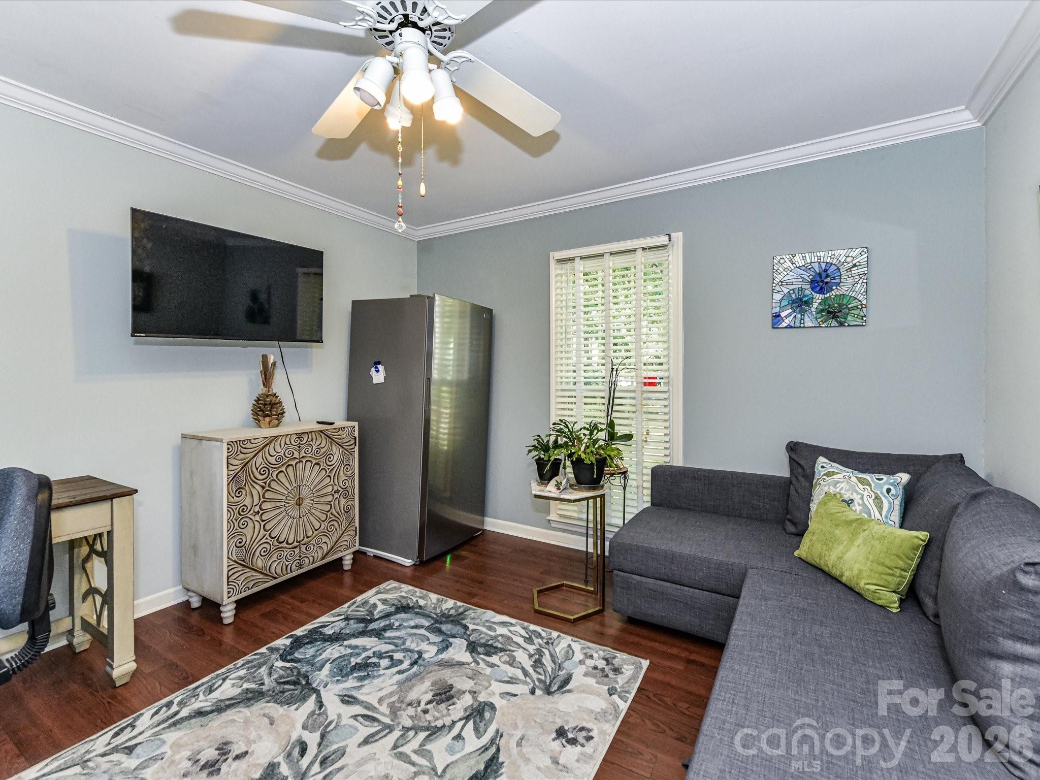 Renaissance on Carmel II - Residential