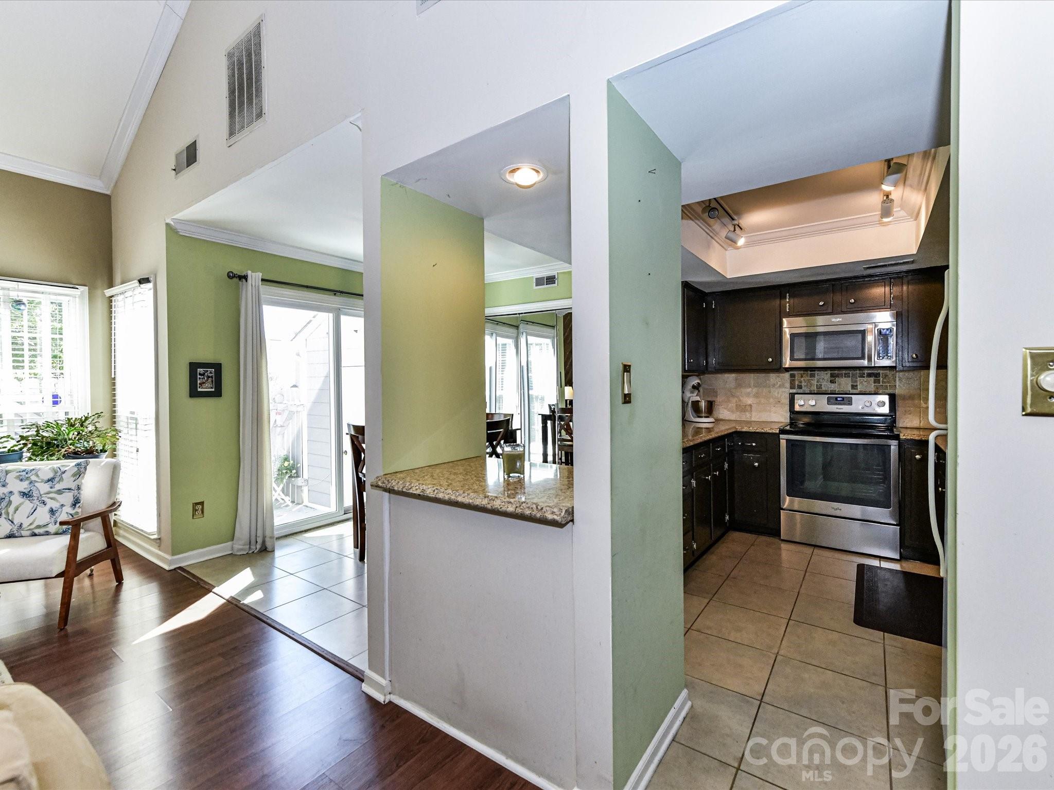 Renaissance on Carmel II - Residential