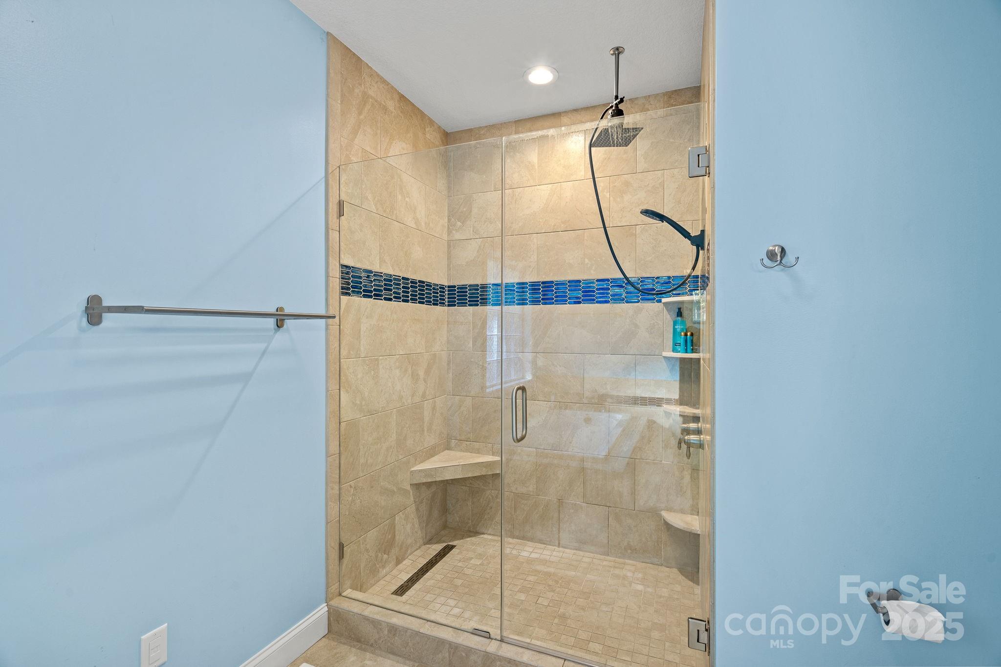 4822 Baywood Court