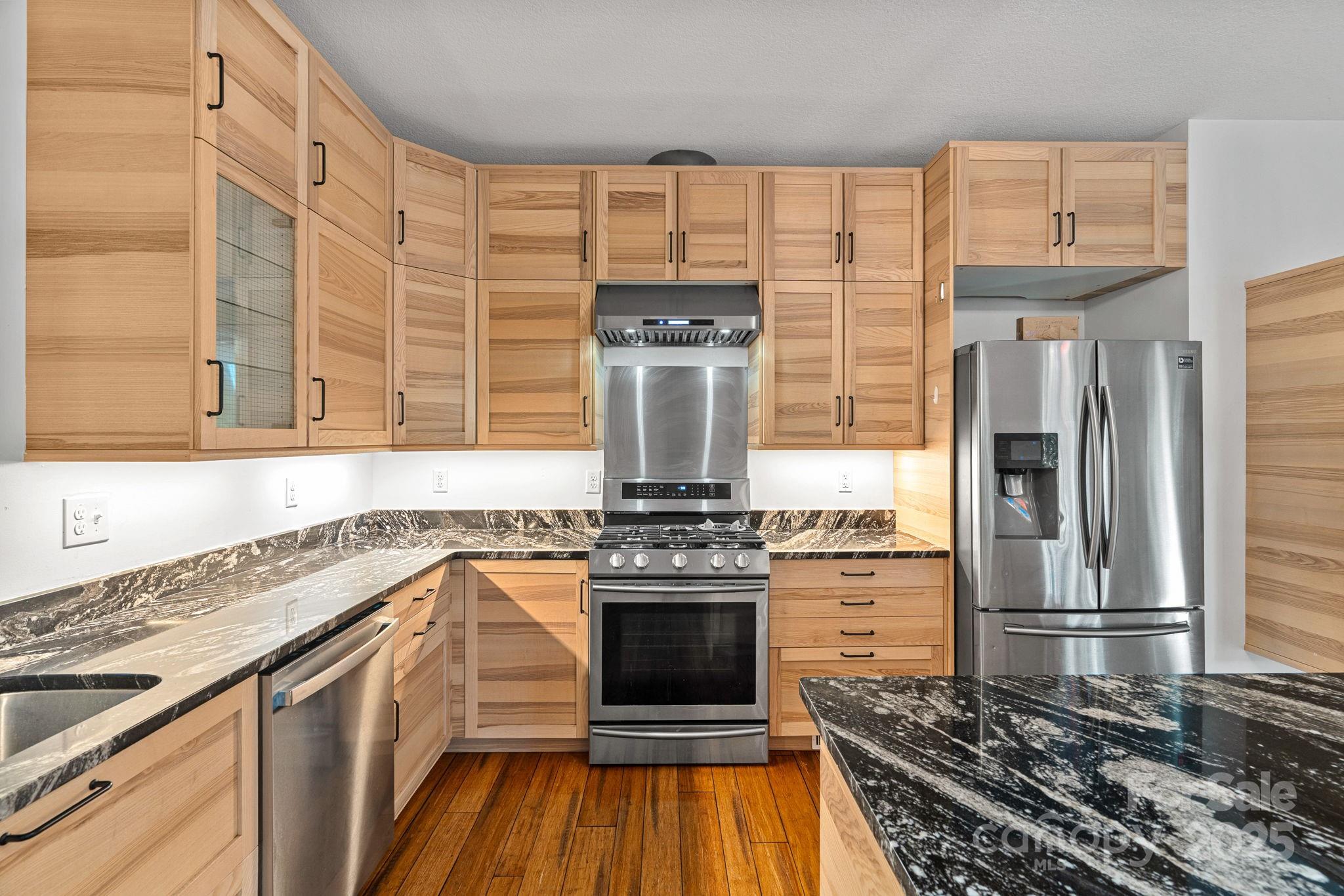 4822 Baywood Court