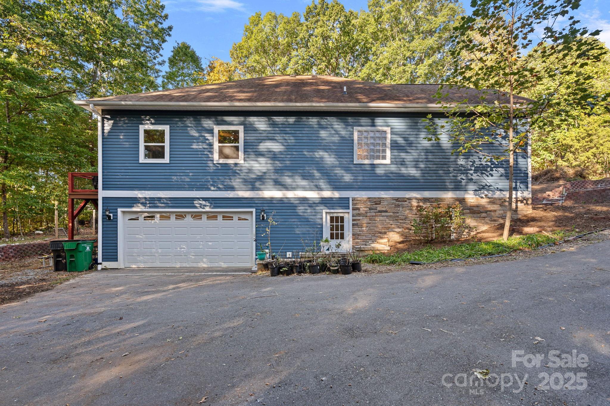 Stone Mountain - Residential