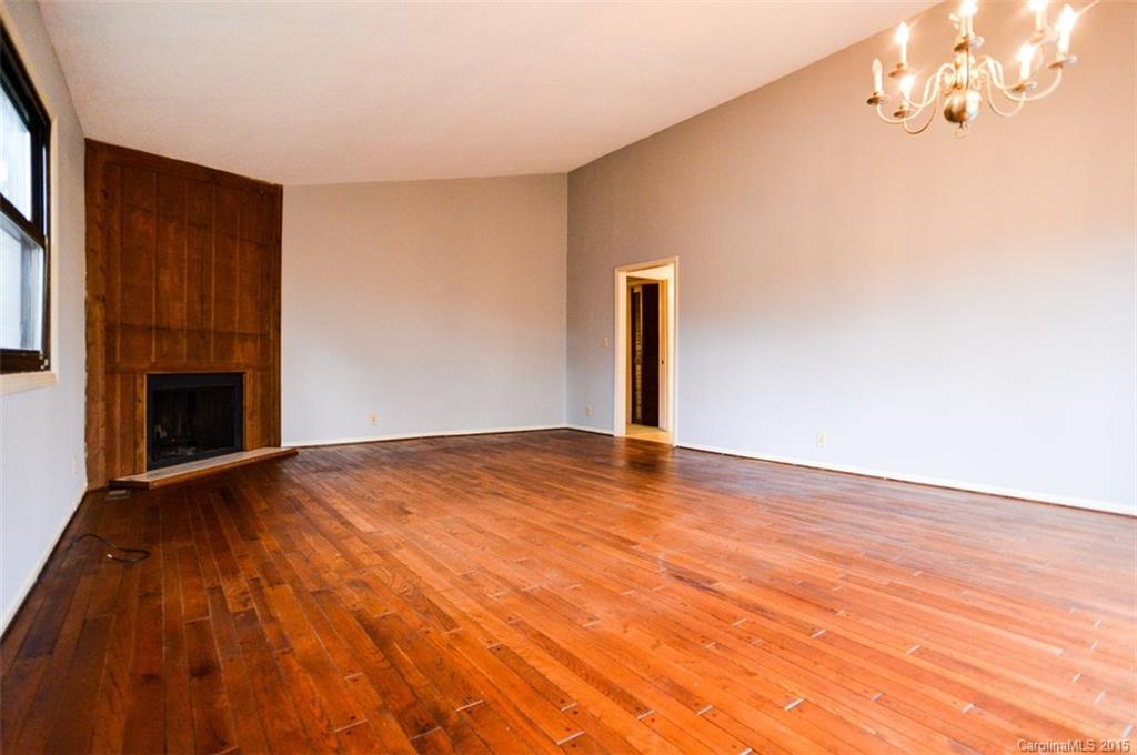 Tega Cay - Residential