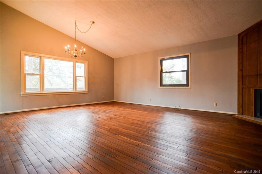 Tega Cay - Residential