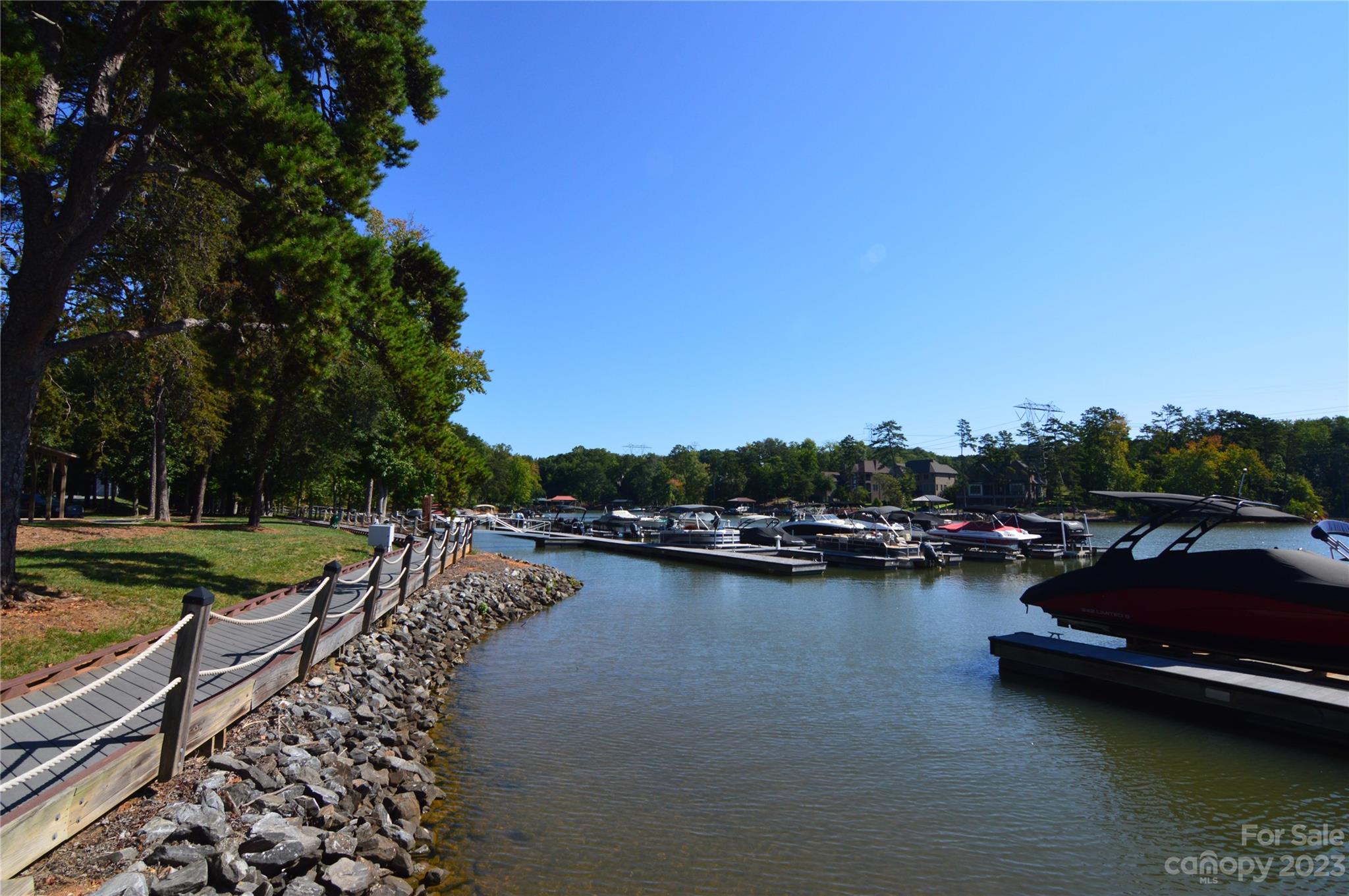 Reflection Pointe - Land