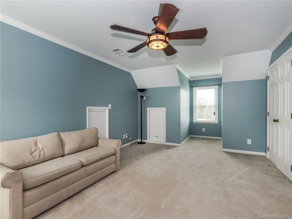 Jamestowne - Residential