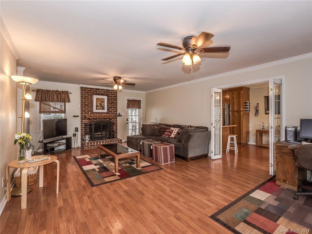 Jamestowne - Residential