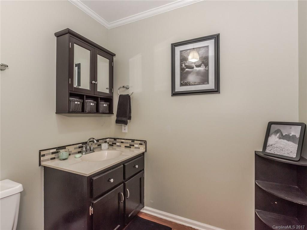 Jamestowne - Residential