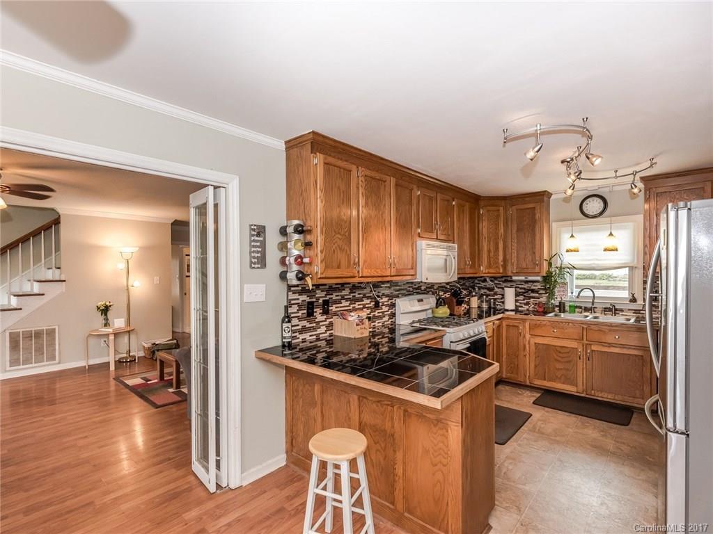 Jamestowne - Residential