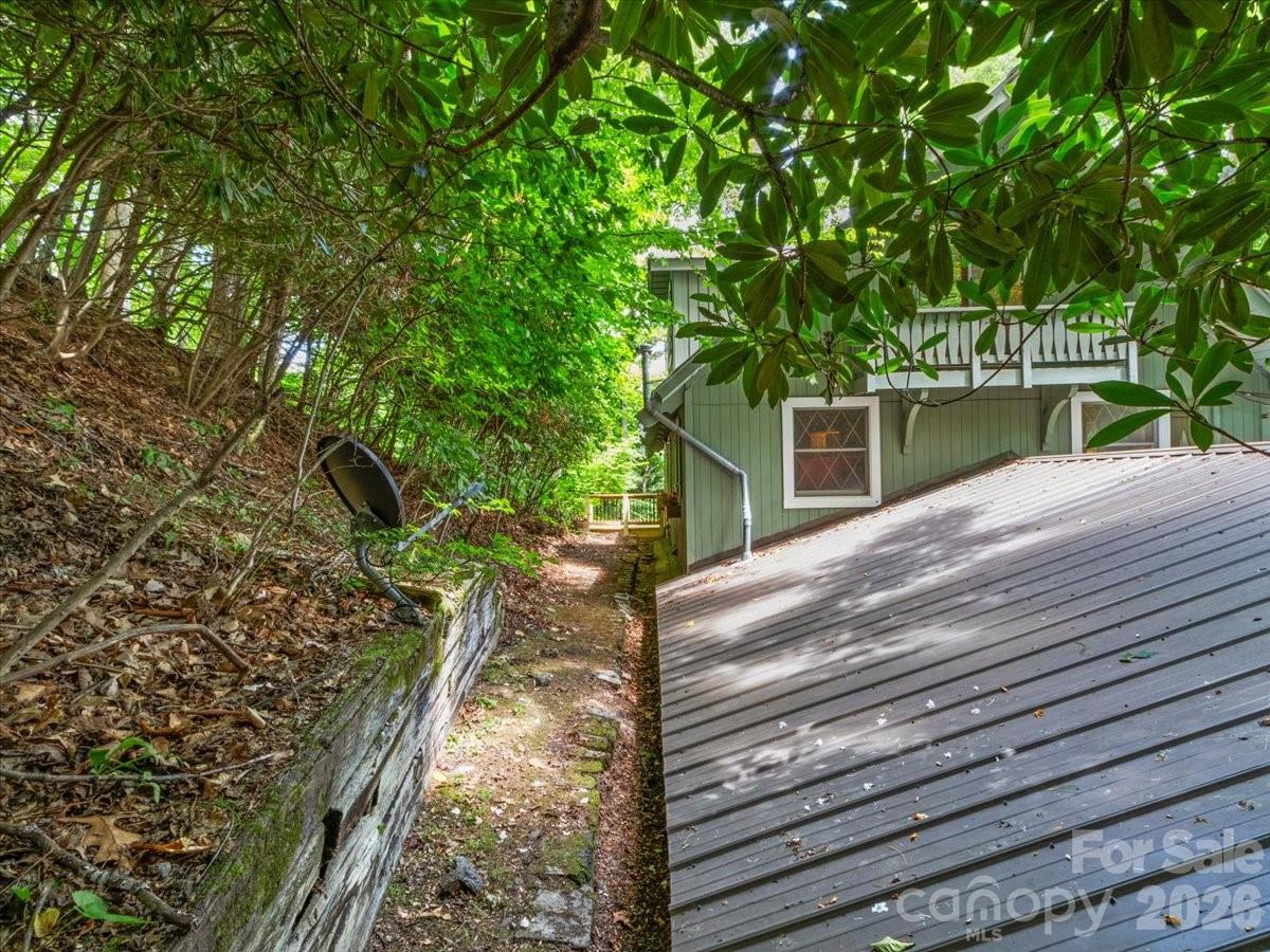 119 Fox Den Road